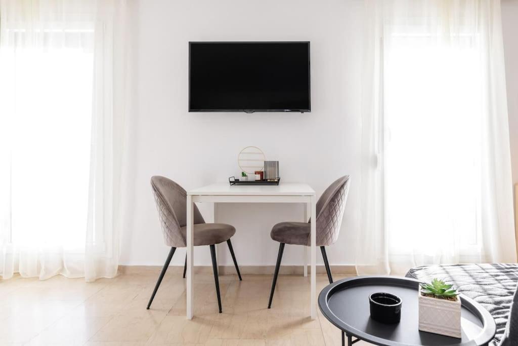 Sea View Sunset Penthouse Apartment Tesalonika Bagian luar foto